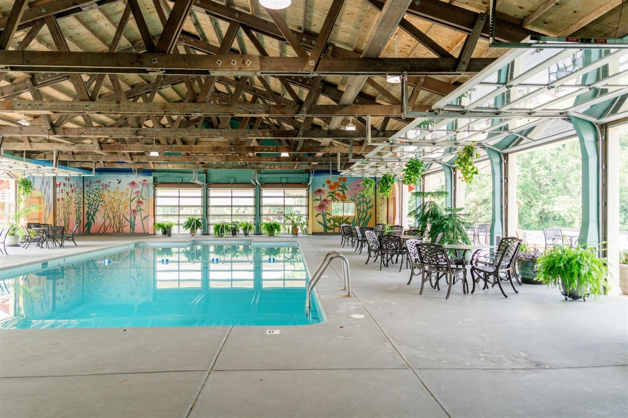 Brown County Inn Нэшвилл Экстерьер фото
