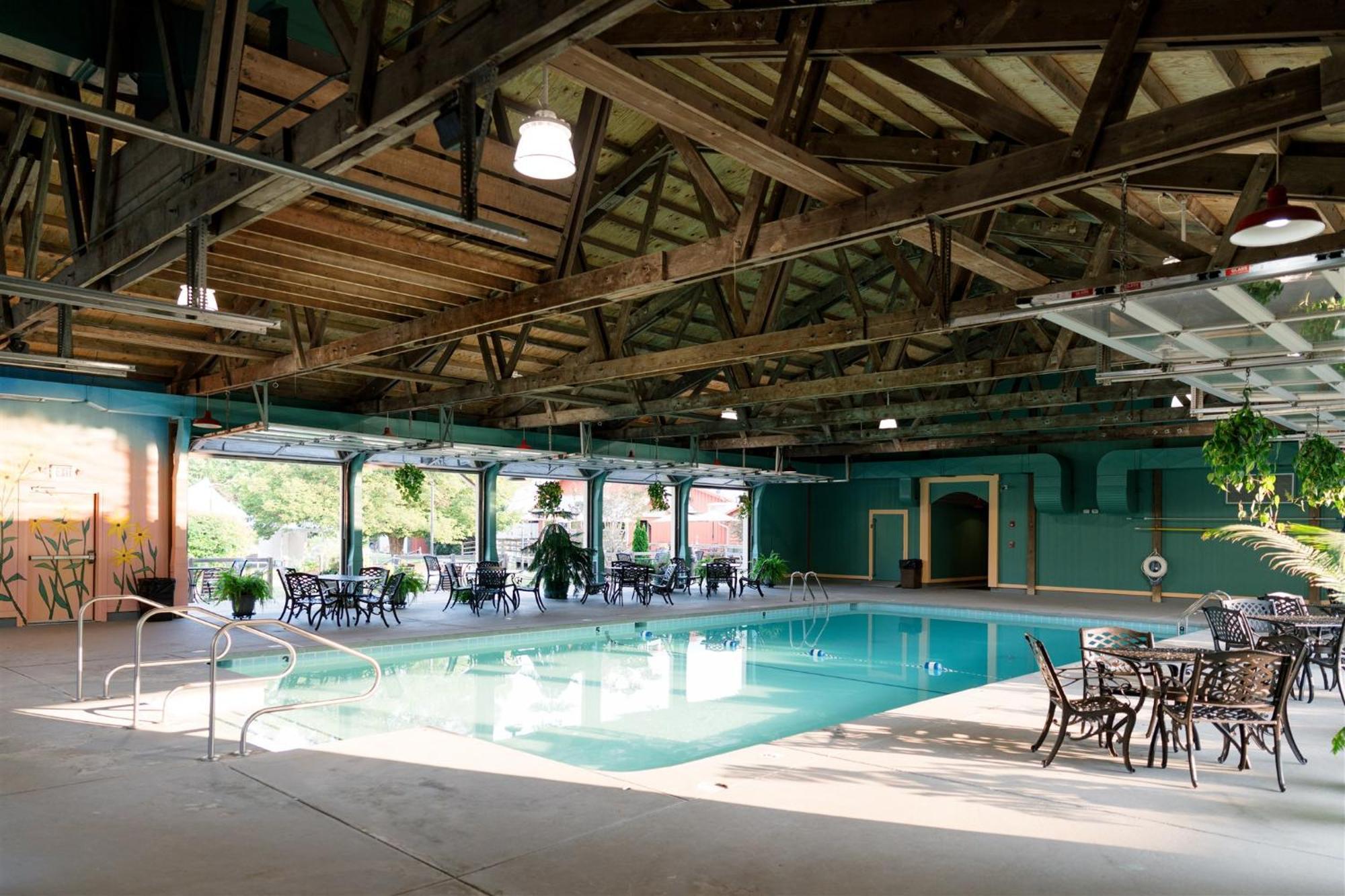 Brown County Inn Нэшвилл Экстерьер фото