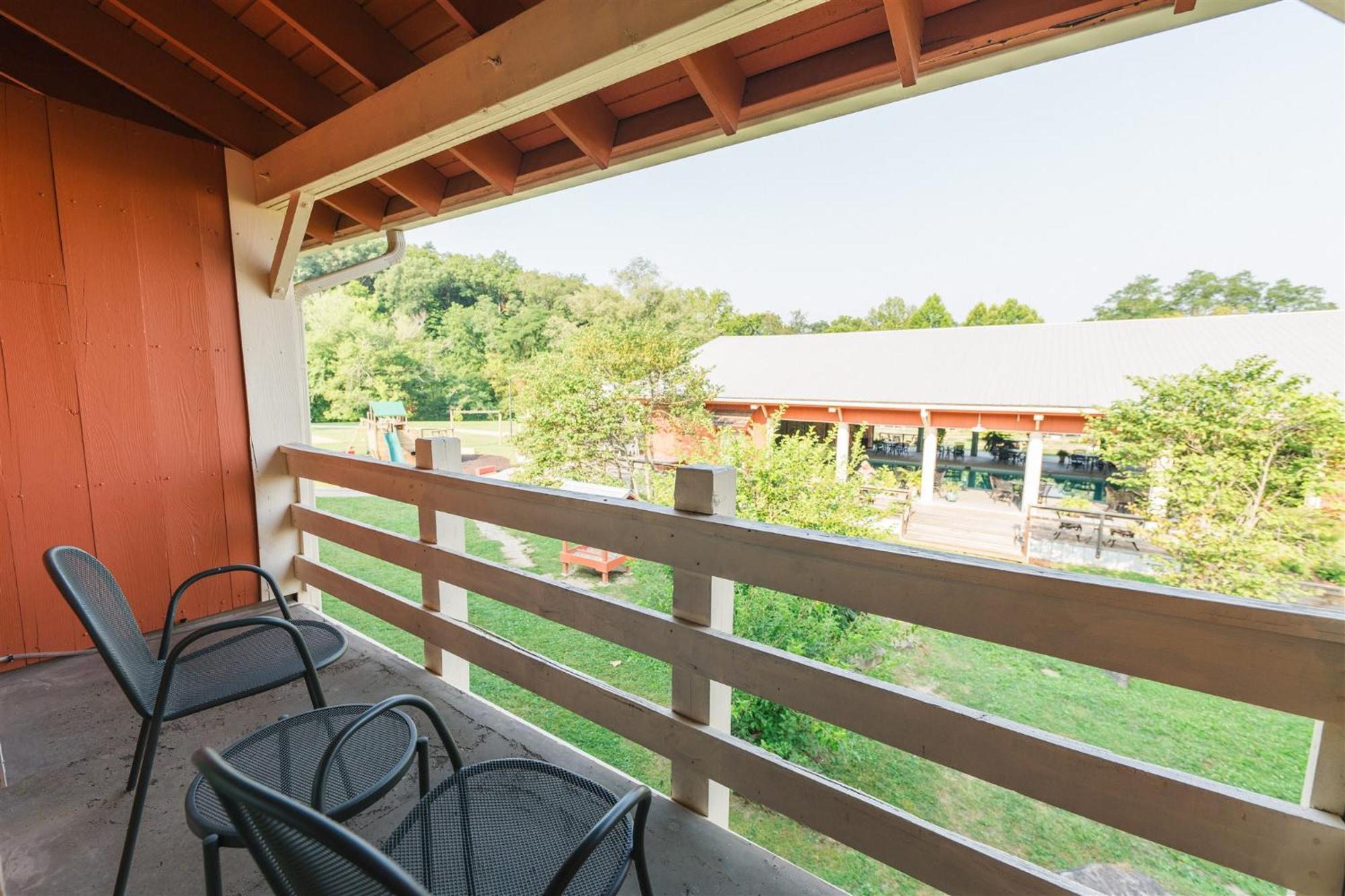 Brown County Inn Нэшвилл Экстерьер фото